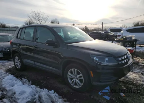 2013 Volkswagen Tiguan S из США, поврежденный, VIN WVGBV3AXXDW603639